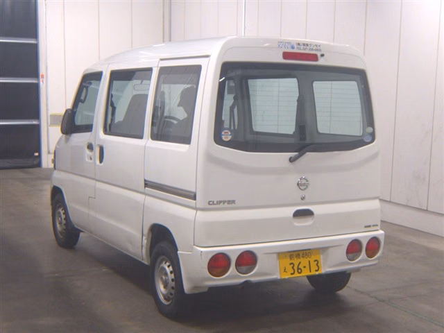 NISSAN CLIPPER