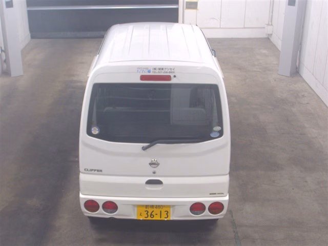 NISSAN CLIPPER