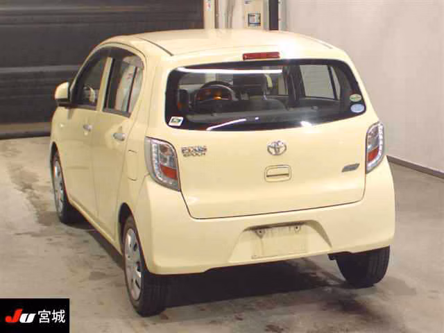 TOYOTA PIXIS EPOCH