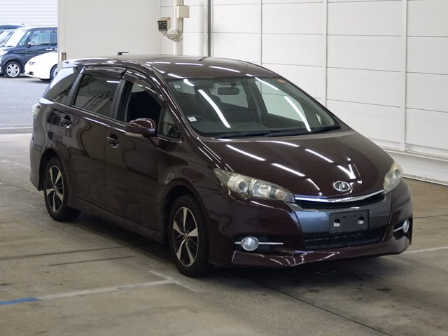 TOYOTA WISH