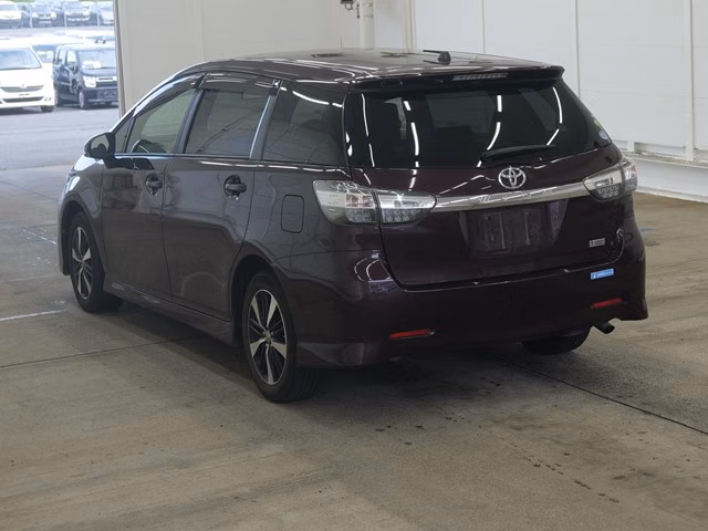 TOYOTA WISH