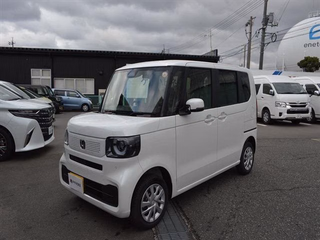 HONDA N-BOX