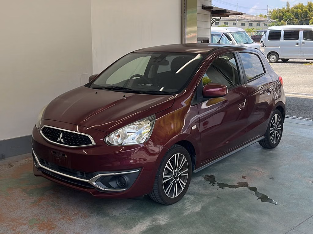 MITSUBISHI MIRAGE