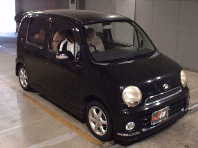 DAIHATSU MOVE LATTE