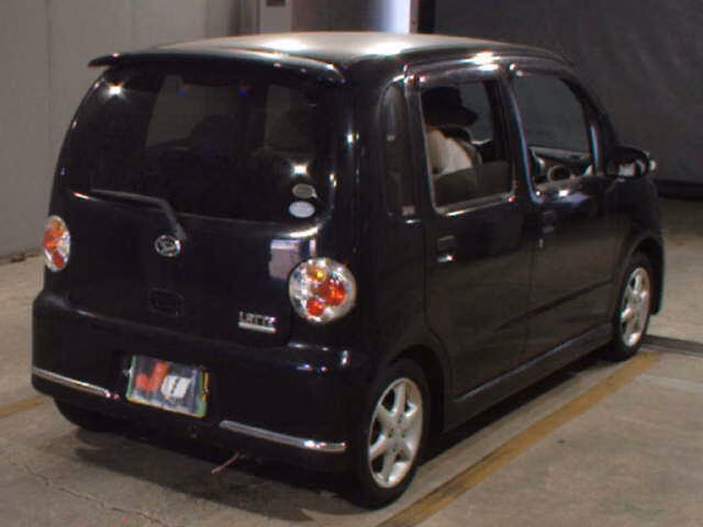 DAIHATSU MOVE LATTE