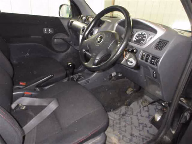 DAIHATSU TERIOS KID