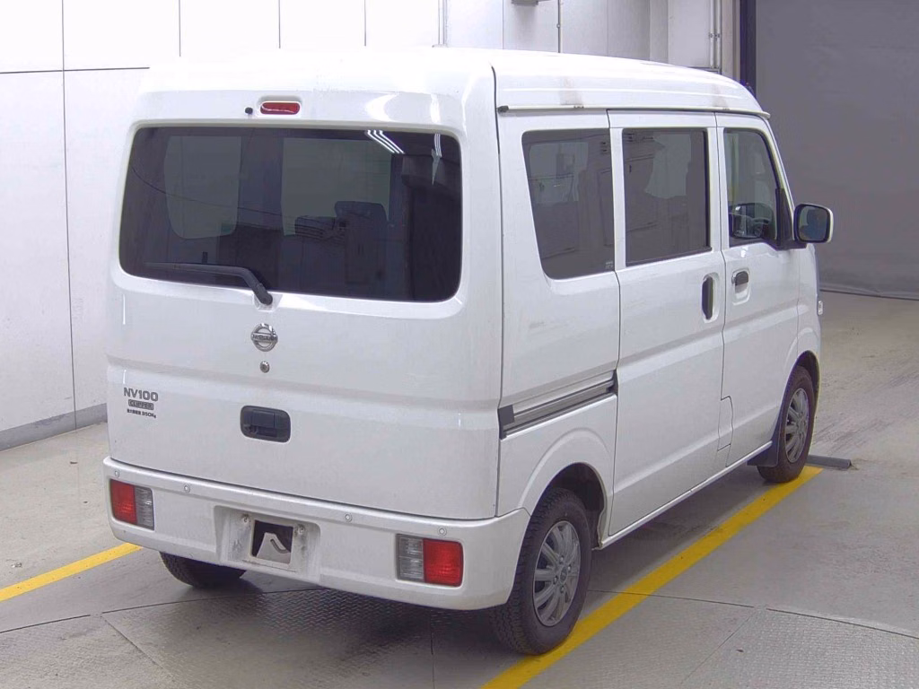 NISSAN NV100 CLIPPER