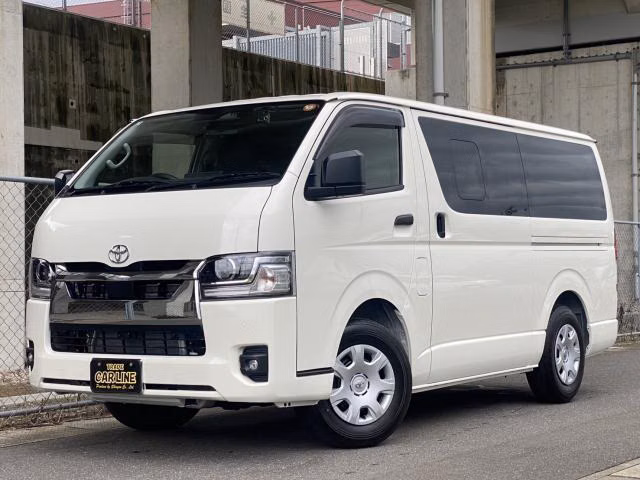 TOYOTA REGIUS ACE