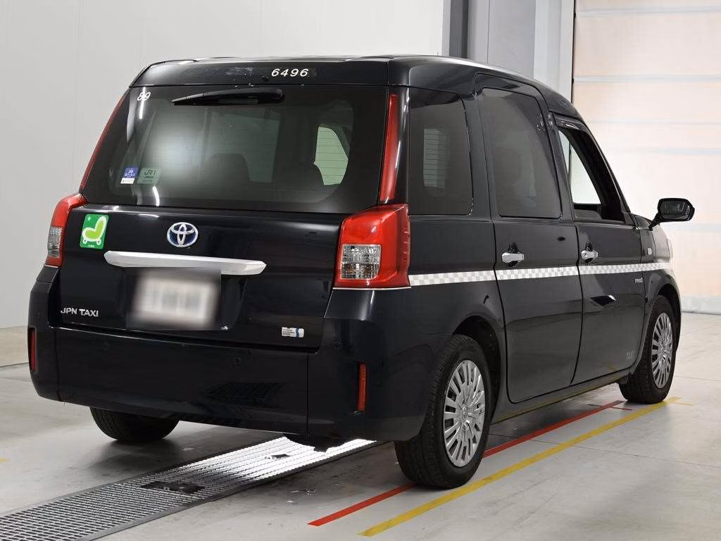 TOYOTA JPN TAXI