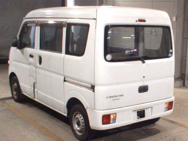 MITSUBISHI MINICAB