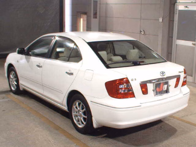 TOYOTA PREMIO