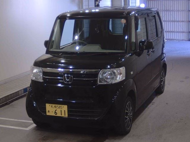 HONDA N-BOX