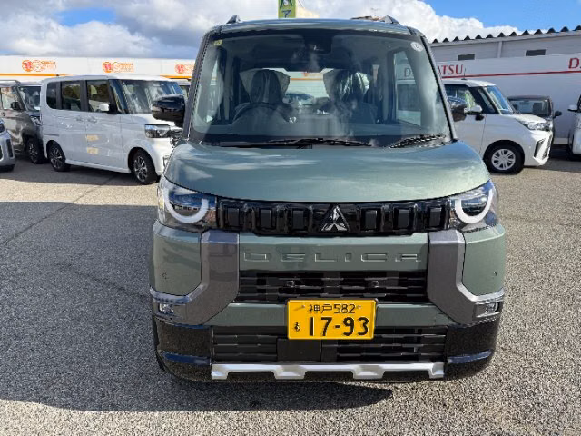 MITSUBISHI DELICA MINI