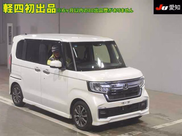 HONDA N-BOX
