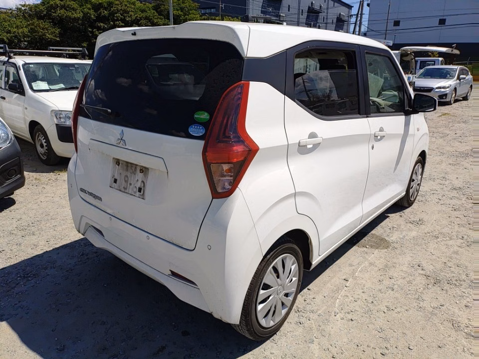 MITSUBISHI EK WAGON
