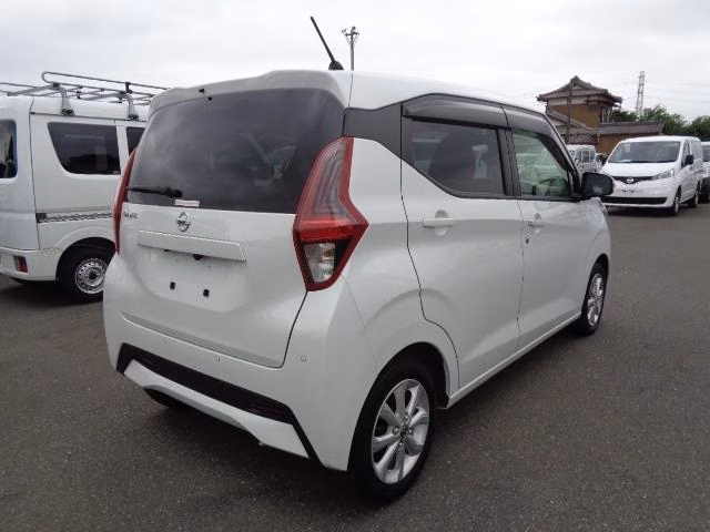 NISSAN DAYZ