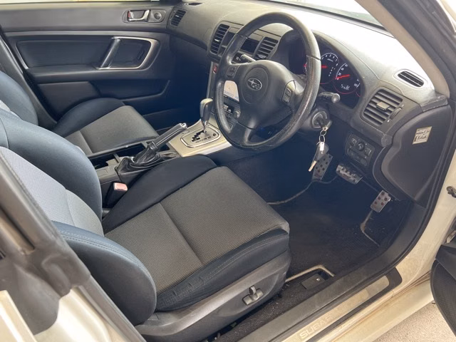 SUBARU LEGACY