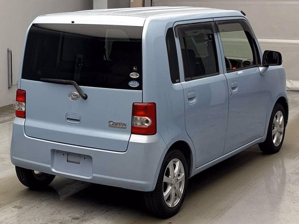 DAIHATSU MOVE CONTE