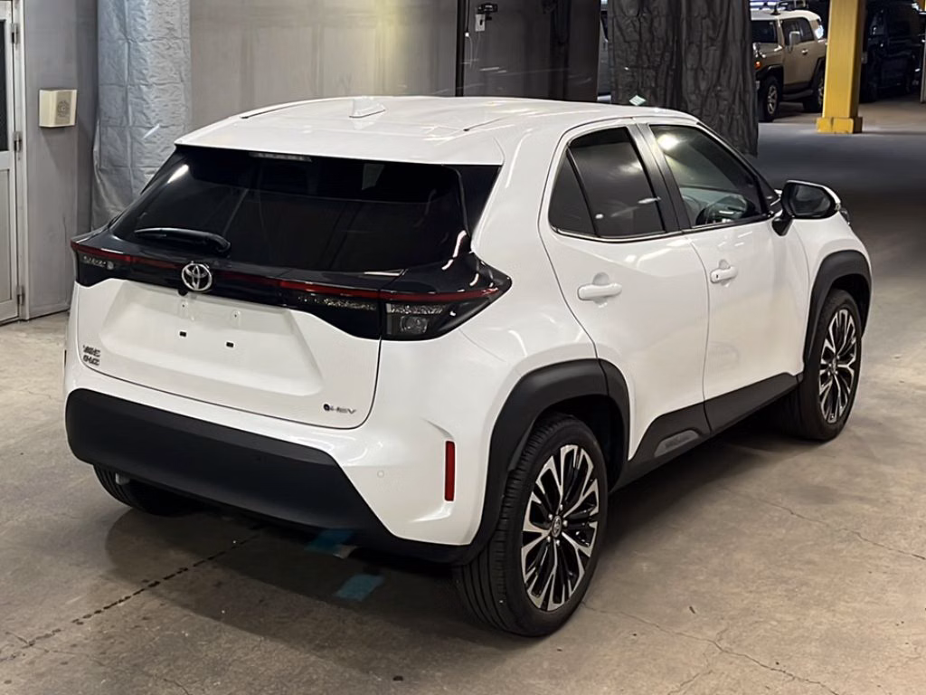 TOYOTA YARIS CROSS