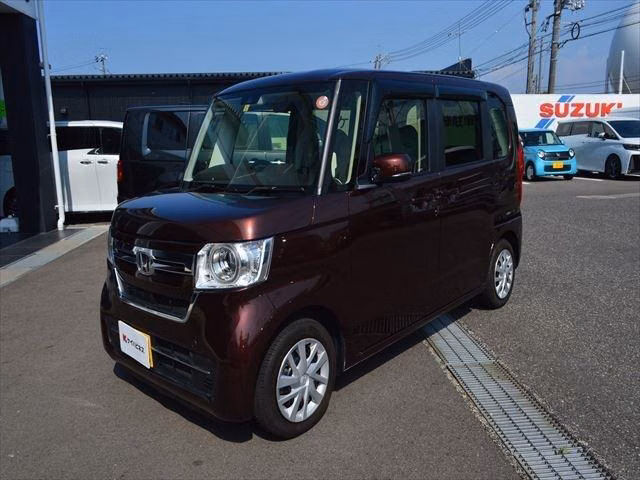 HONDA N-BOX