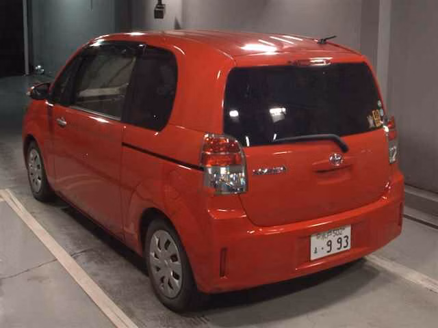 TOYOTA SPADE