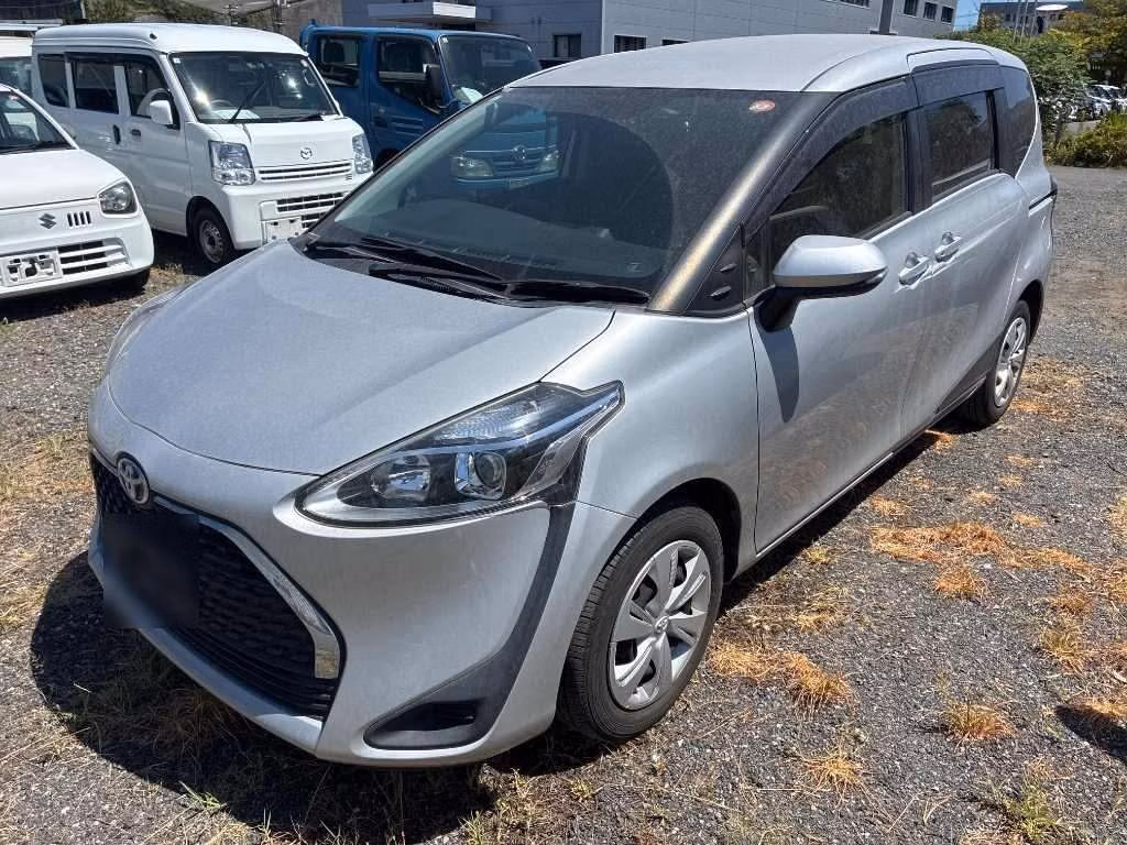 TOYOTA SIENTA