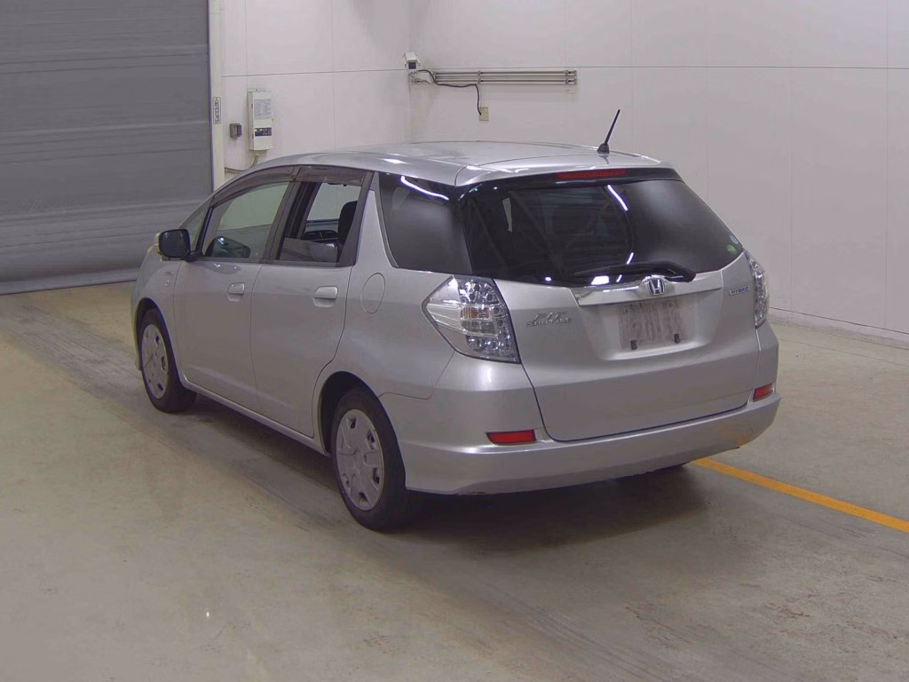 HONDA FIT SHUTTLE