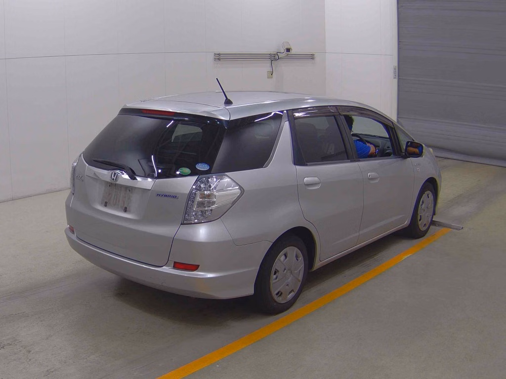 HONDA FIT SHUTTLE