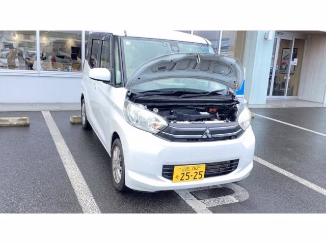 MITSUBISHI EK SPACE