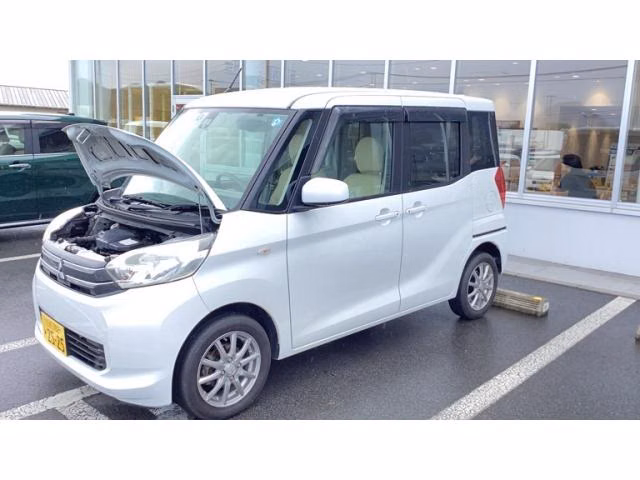 MITSUBISHI EK SPACE