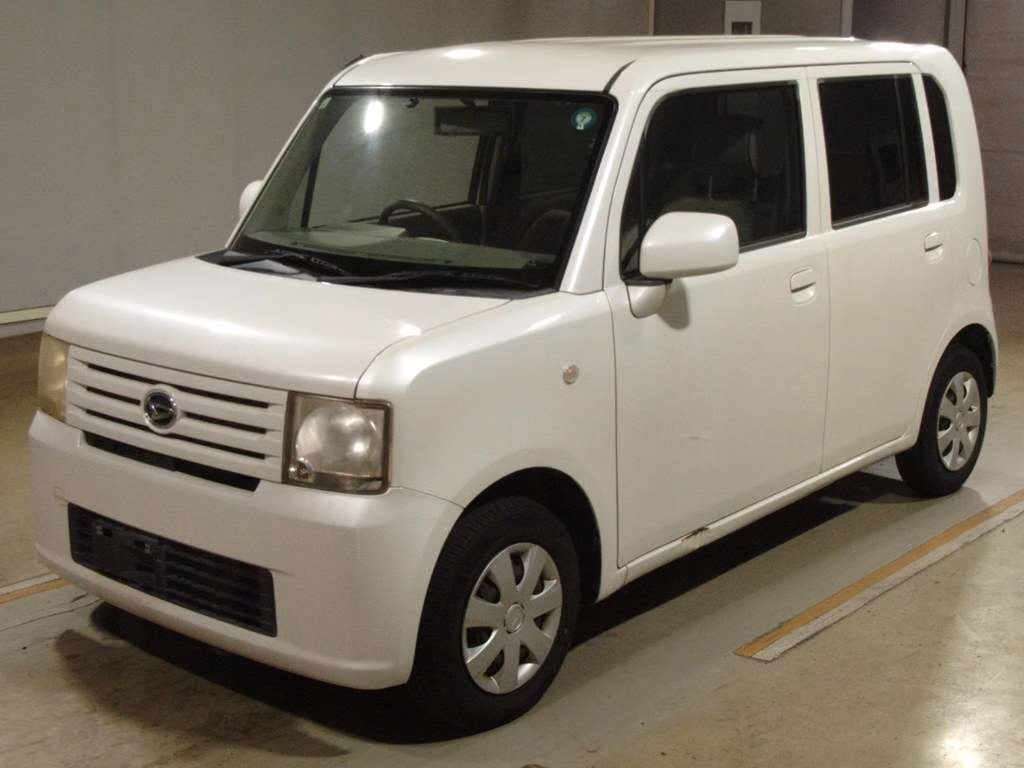 DAIHATSU MOVE CONTE