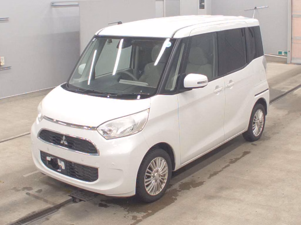 MITSUBISHI EK SPACE