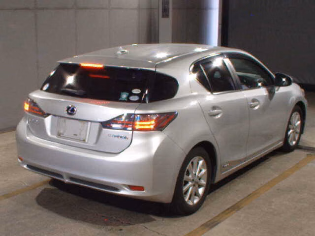LEXUS CT200H