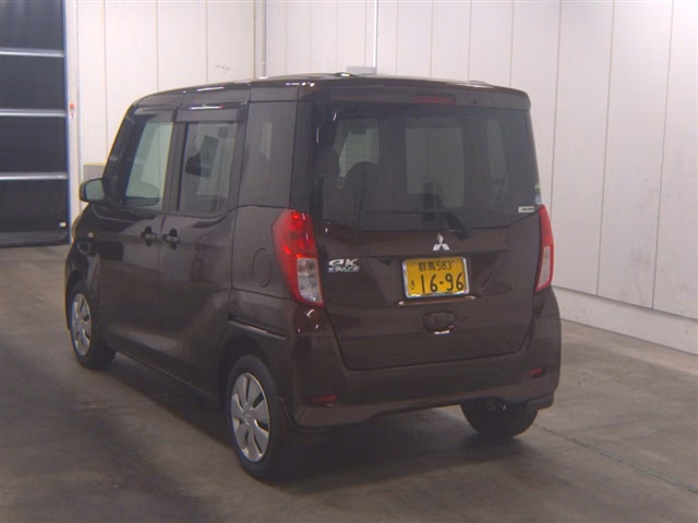 MITSUBISHI EK SPACE