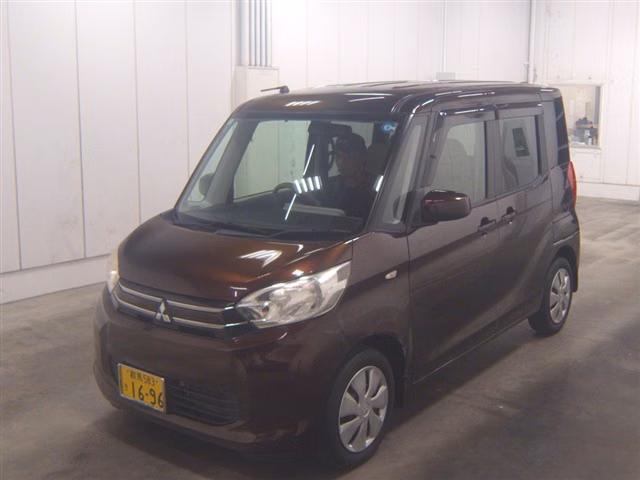 MITSUBISHI EK SPACE