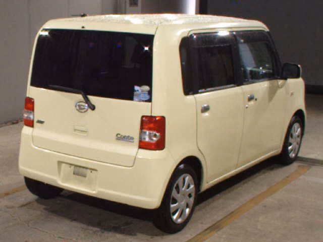 DAIHATSU MOVE CONTE