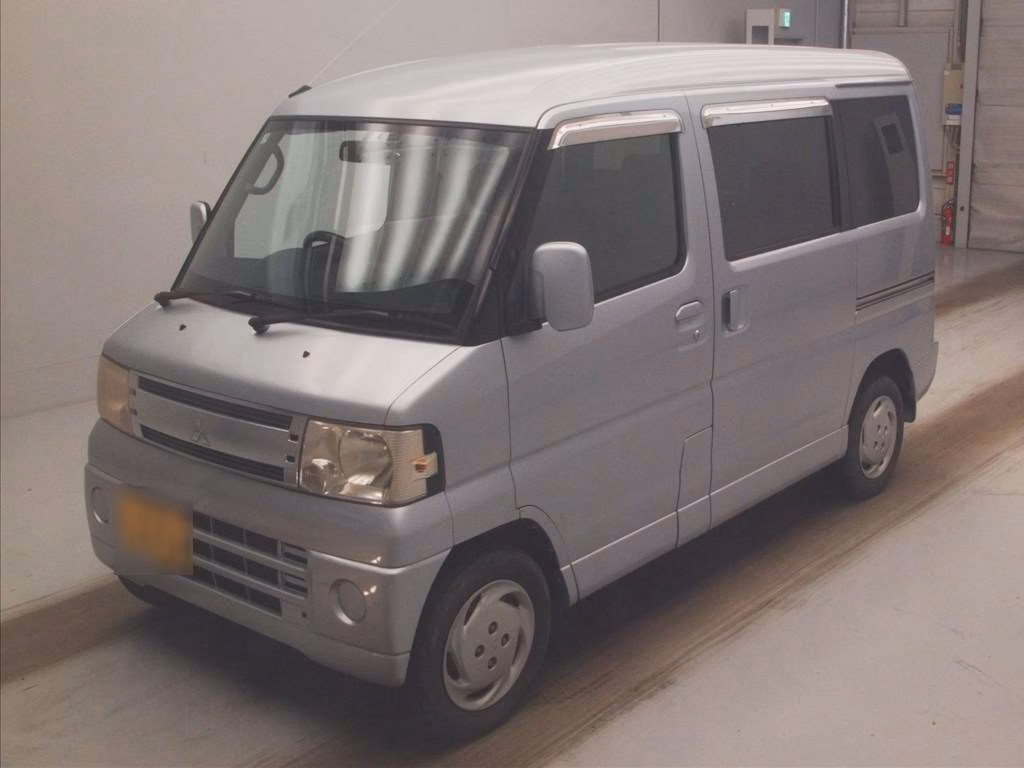 MITSUBISHI TOWN BOX