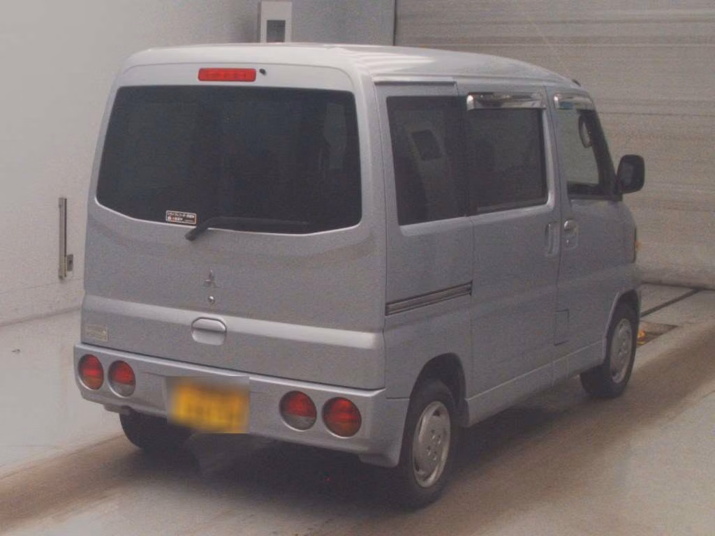 MITSUBISHI TOWN BOX