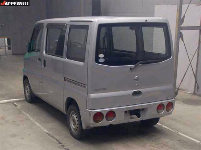 NISSAN CLIPPER