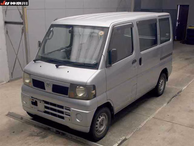 NISSAN CLIPPER