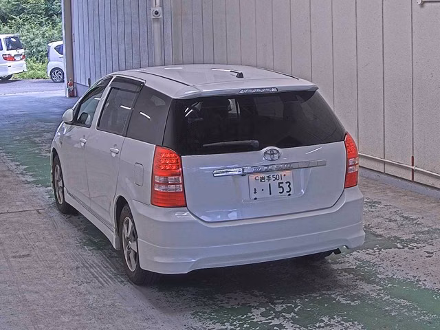 TOYOTA WISH