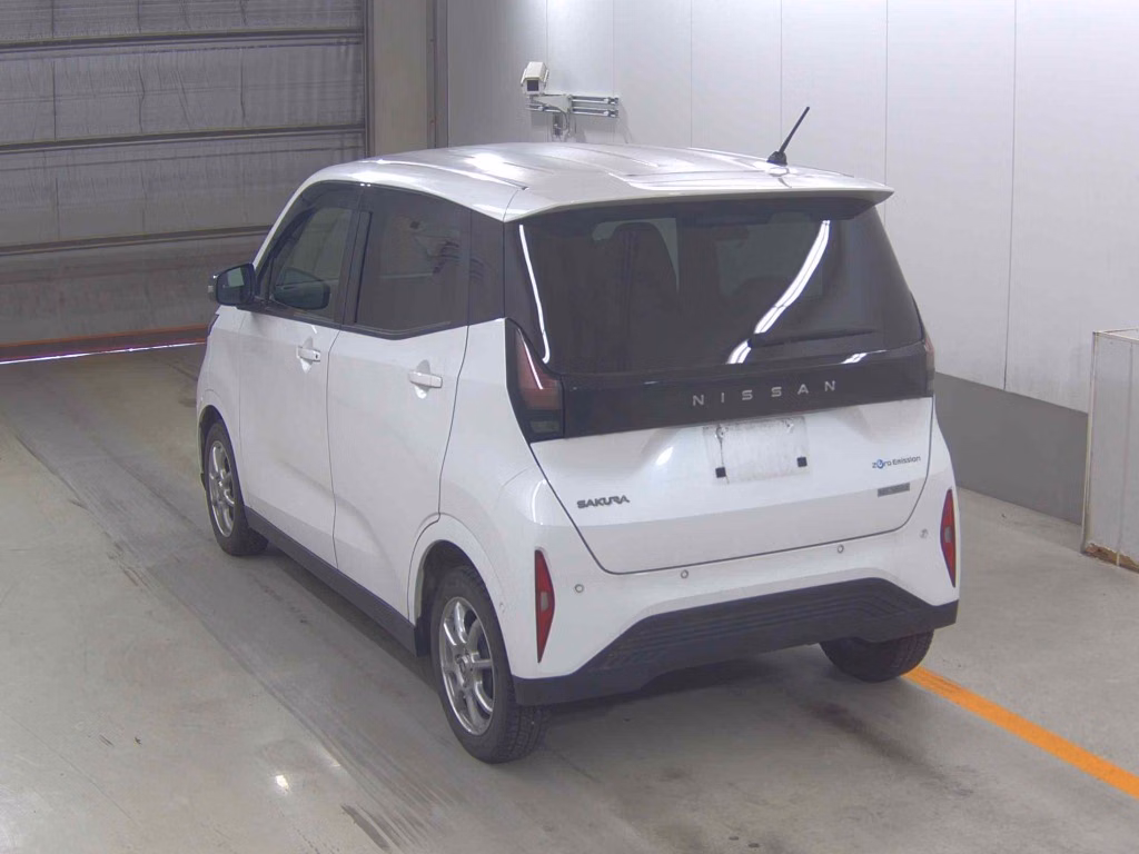 NISSAN SAKURA