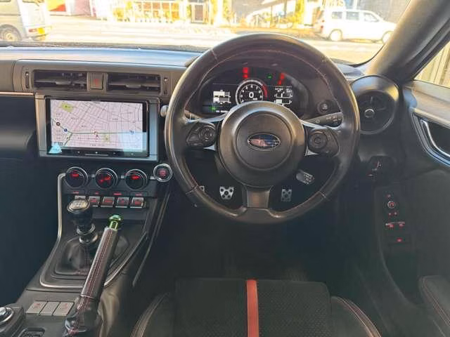 SUBARU BRZ