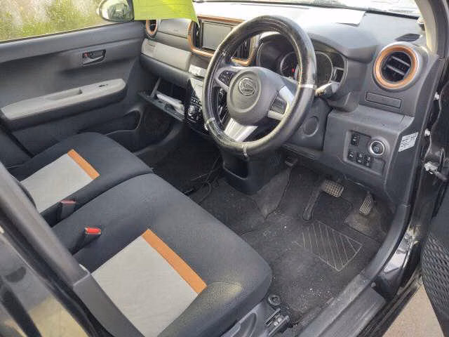 DAIHATSU BOON