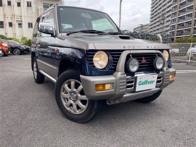 MITSUBISHI PAJERO MINI
