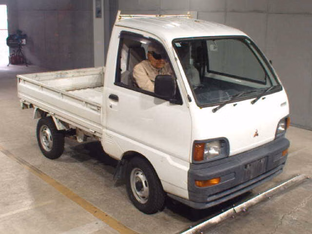 MITSUBISHI MINICAB