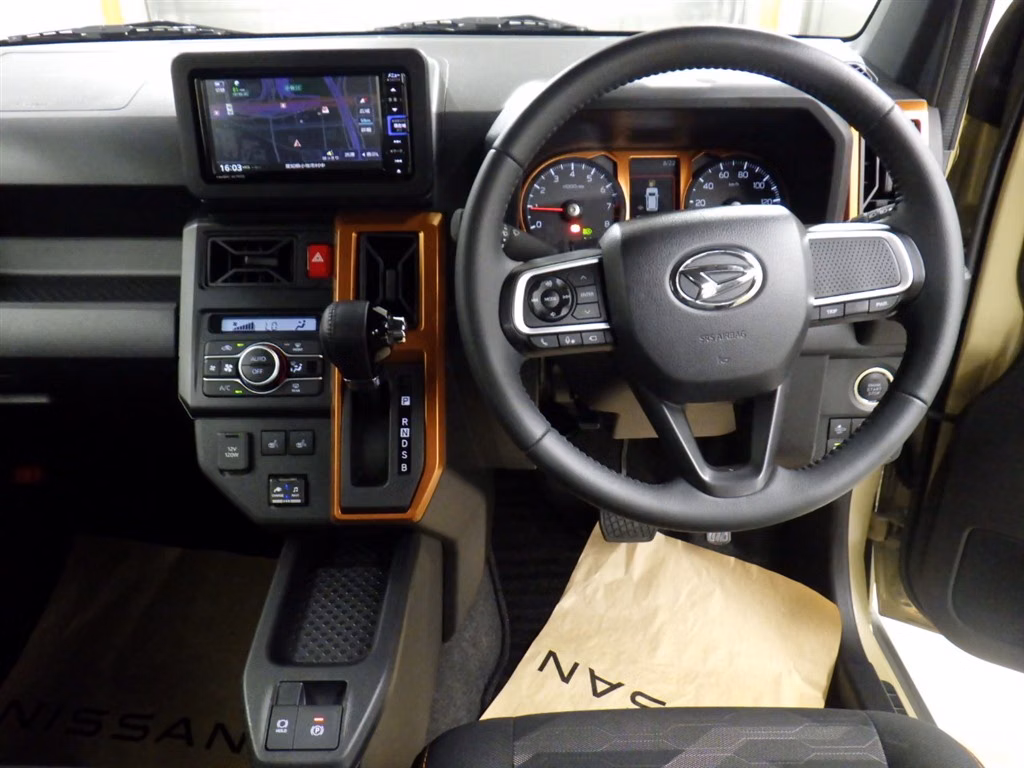 DAIHATSU TAFT
