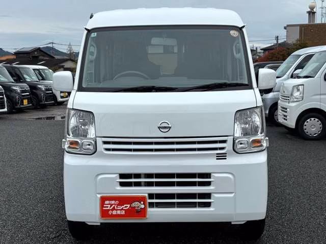 NISSAN NV100 CLIPPER