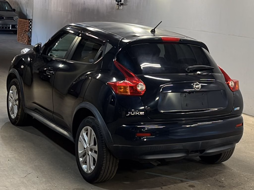 NISSAN JUKE