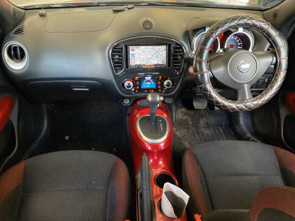 NISSAN JUKE